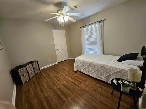 Bedroom - 64 Blair Dr, Vilonia, AR 72173 photo 2 of 3