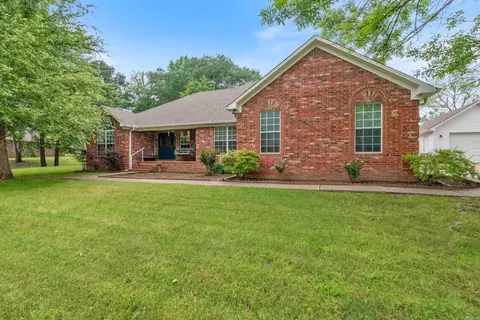 Exterior - 7 Salter Ln, Greenbrier, AR 72058 photo 2 of 9