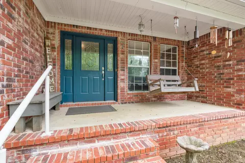 Exterior - 7 Salter Ln, Greenbrier, AR 72058 photo 4 of 9