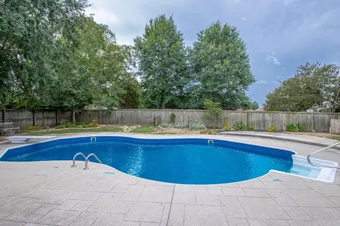Exterior - 823 Colonial, Bryant, AR 72022 photo 10 of 14