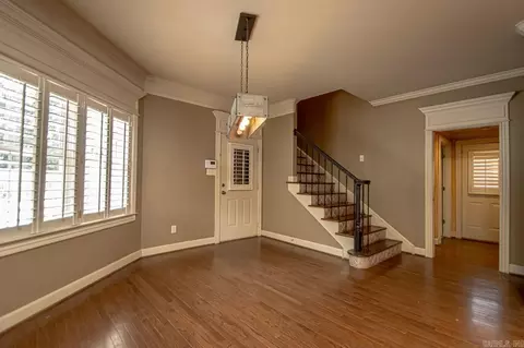 Living - 823 Colonial, Bryant, AR 72022 photo 6 of 6