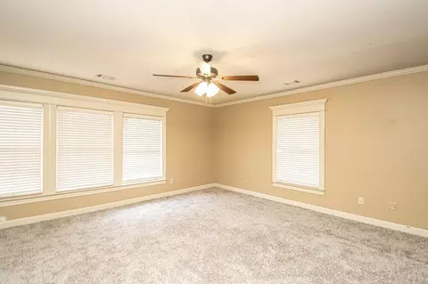 Bedroom - 823 Colonial, Bryant, AR 72022 photo 4 of 7