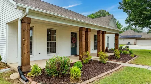 Exterior - 2316 Bridgewater Rd, Bryant, AR 72022 photo 4 of 15