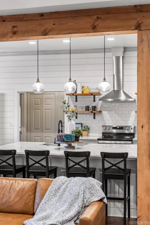 Kitchen - 2316 Bridgewater Rd, Bryant, AR 72022 photo 1 of 10