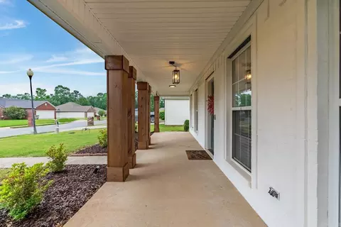 Exterior - 2316 Bridgewater Rd, Bryant, AR 72022 photo 3 of 15