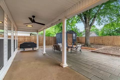 Exterior - 2316 Bridgewater Rd, Bryant, AR 72022 photo 5 of 15