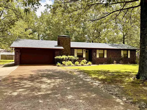 1717 Wedgewood Dr, Heber Springs, AR 72543