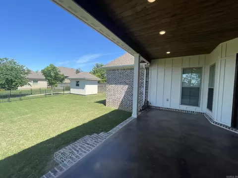 Exterior - 907 Sinclair Ct, Searcy, AR 72143 photo 3 of 7