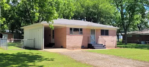 411 Elm, Augusta, AR 72006 photo 4