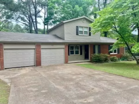 1502 Randall Dr, Searcy, AR 72143