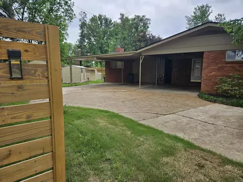 Exterior - 12 Marshall Dr, Searcy, AR 72143 photo 9 of 13