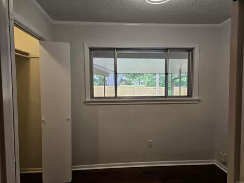 Bedroom - 12 Marshall Dr, Searcy, AR 72143 photo 1 of 5
