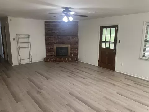 1 Susan Ln, Conway, AR 72032 photo 2