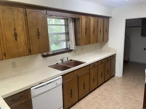 1 Susan Ln, Conway, AR 72032 photo 5