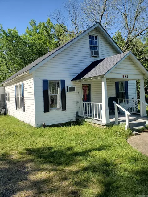 803 Pine Ave, Mena, AR 71953 photo 1