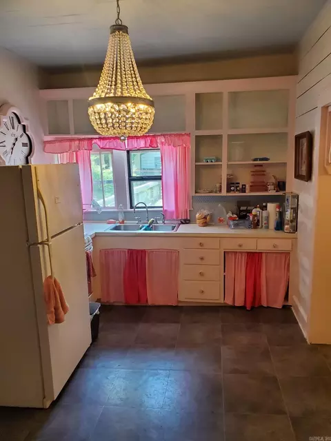 803 Pine Ave, Mena, AR 71953 photo 8