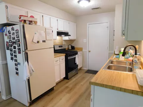 7708 Claybrook, Mabelvale, AR 72103 photo 4