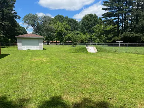504 W College St, Beebe, AR 72012 photo 6