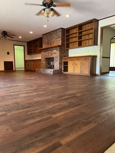 504 W College St, Beebe, AR 72012 photo 13
