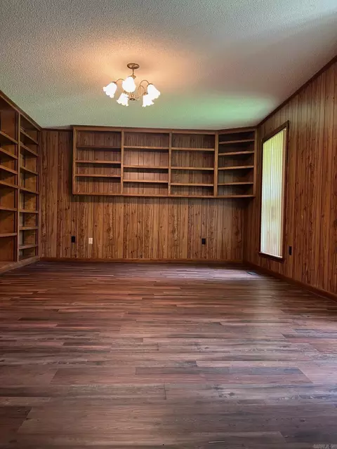 504 W College St, Beebe, AR 72012 photo 12