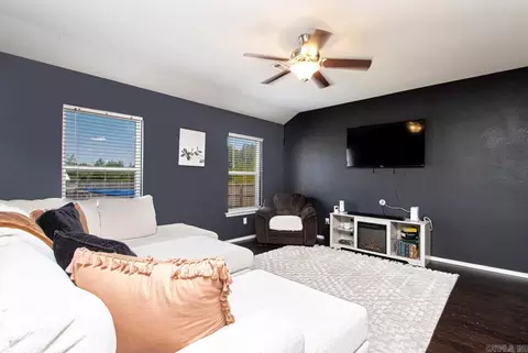 1205 Crossing Loop, Bryant, AR 72022 photo 4