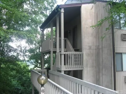 125 Chelsea Dr #45, Fairfield Bay, AR 72088