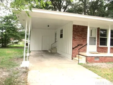 3608 E Lake Dr, Pine Bluff, AR 71603 photo 2