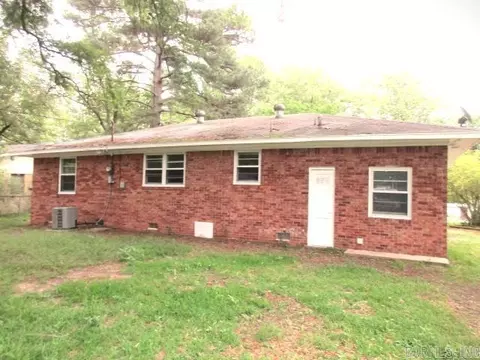 3608 E Lake Dr, Pine Bluff, AR 71603 photo 5