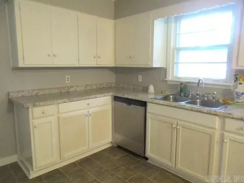 3608 E Lake Dr, Pine Bluff, AR 71603 photo 13