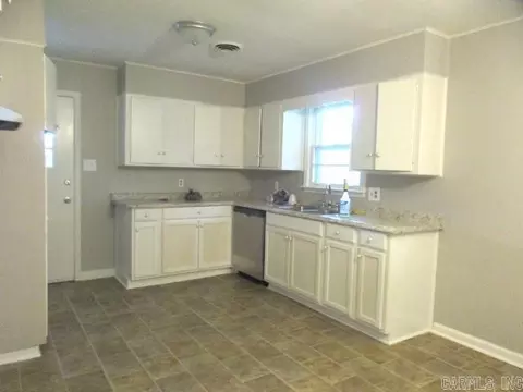 3608 E Lake Dr, Pine Bluff, AR 71603 photo 11