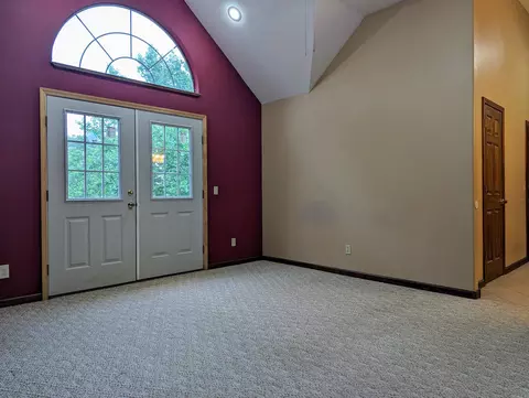 Entry Way - 708 N Ridgeview Dr, Mountain View, AR 72560 photo 1 of 1