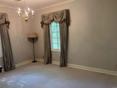Bedroom - 6925 Middle Warren Rd, Pine Bluff, AR 71603 photo 3 of 5