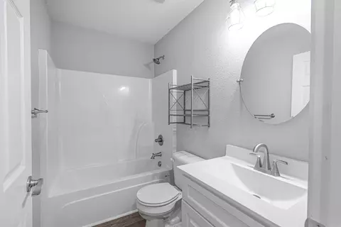 Bath - 124 Greg Sneed Dr, Quitman, AR 72131 photo 2 of 2
