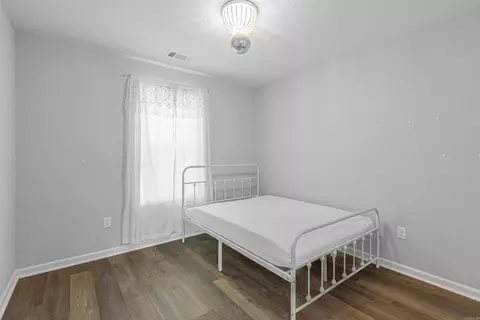 Bedroom - 124 Greg Sneed Dr, Quitman, AR 72131 photo 3 of 3