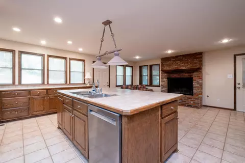 1618 Lenore Dr, Benton, AR 72019 photo 22