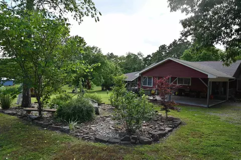 69 Church St, Gilbert, AR 72636 photo 2