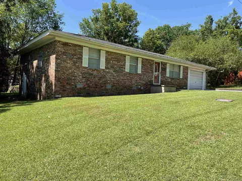 417 W Front St, Heber Springs, AR 72543