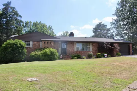 13 Blue Ridge Dr, Searcy, AR 72143