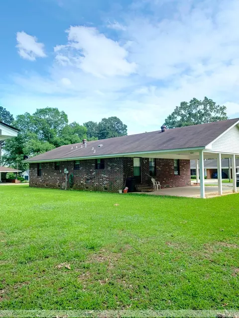 204 E Shields St, Warren, AR 71671 photo 13