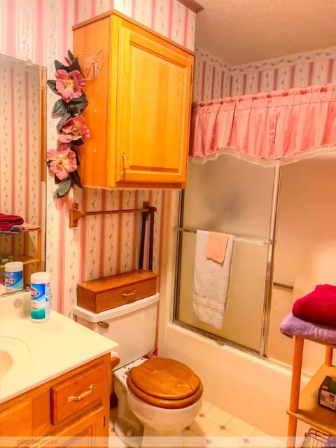 204 E Shields St, Warren, AR 71671 photo 12