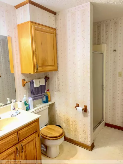 204 E Shields St, Warren, AR 71671 photo 11