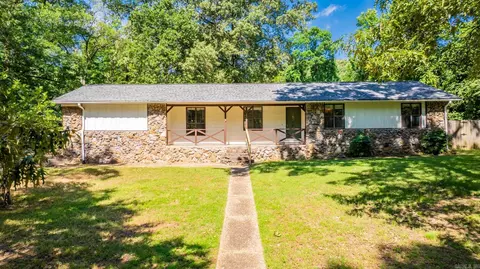 1512 Foxrun Rd, Benton, AR 72019 photo 1
