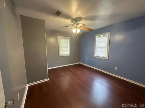 Bedroom - 417 E 7th St, Lonoke, AR 72086 photo 1 of 2