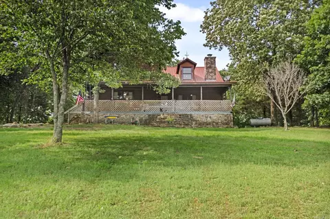 1816 Stonecrest Dr, Searcy, AR 72143