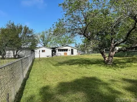 712 Normandy St, Benton, AR 72015 photo 9