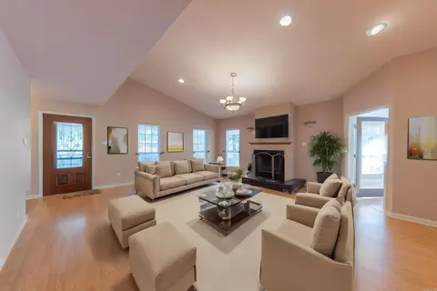Living - 3040 Sparks Rd, Alexander, AR 72002 photo 2 of 7