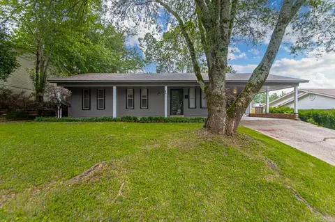 49 Brookridge Dr, Little Rock, AR 72205