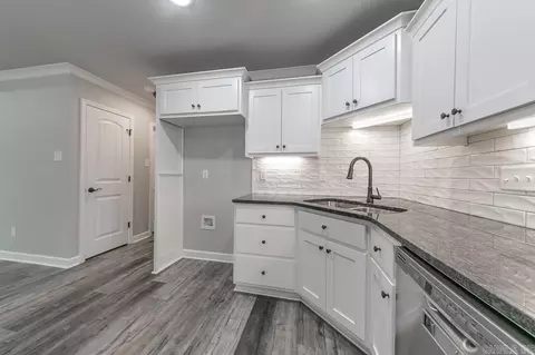 Kitchen - 42 Cimarron Cir, Cabot, AR 72023 photo 7 of 8