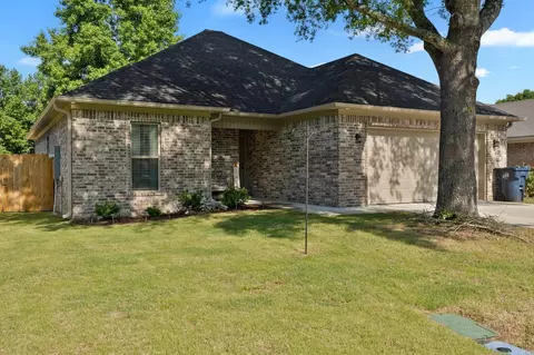 Exterior - 12 Thomas Cir, Greenbrier, AR 72058 photo 1 of 13
