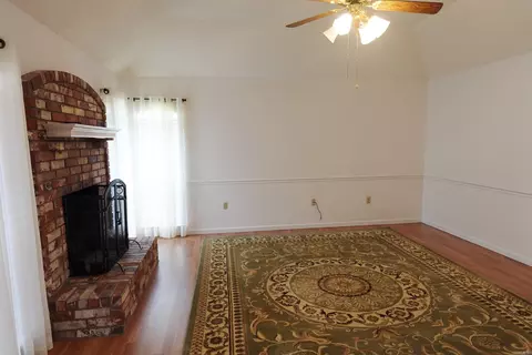 2911 Adam St, Conway, AR 72034 photo 4